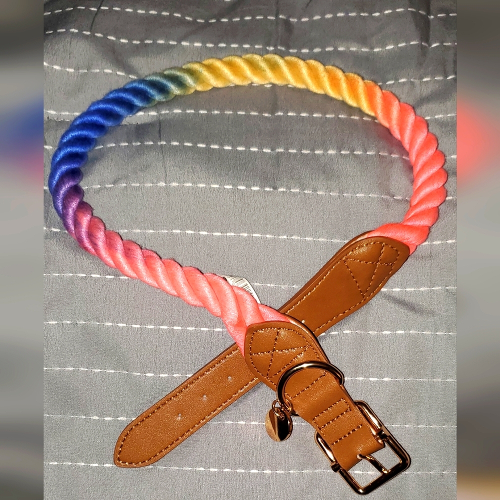 NWOT!! Pet Collar w/engravable tag